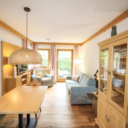 77 - 36 Apartment *